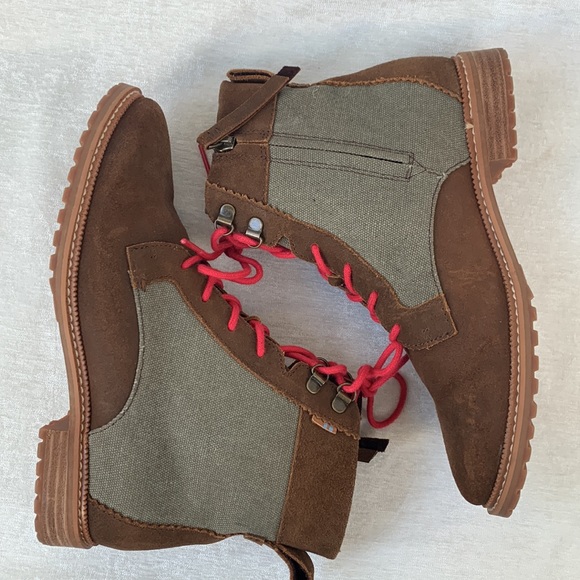Toms Nolita Brown Suede Olive Green Canvas Hot Pink Lace Up Lug Soles Boots - Picture 7 of 10
